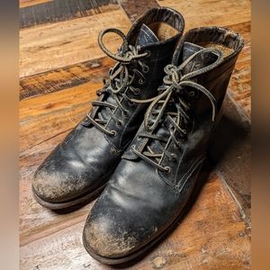 Frye Men's Boots - factory distressed
